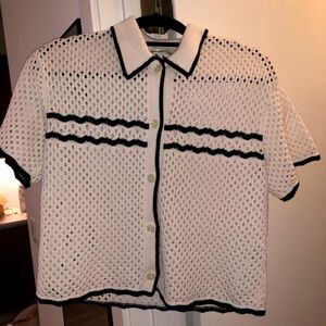 Abercrombie Crochet Button Down. Only worn once. Size M, runs small.